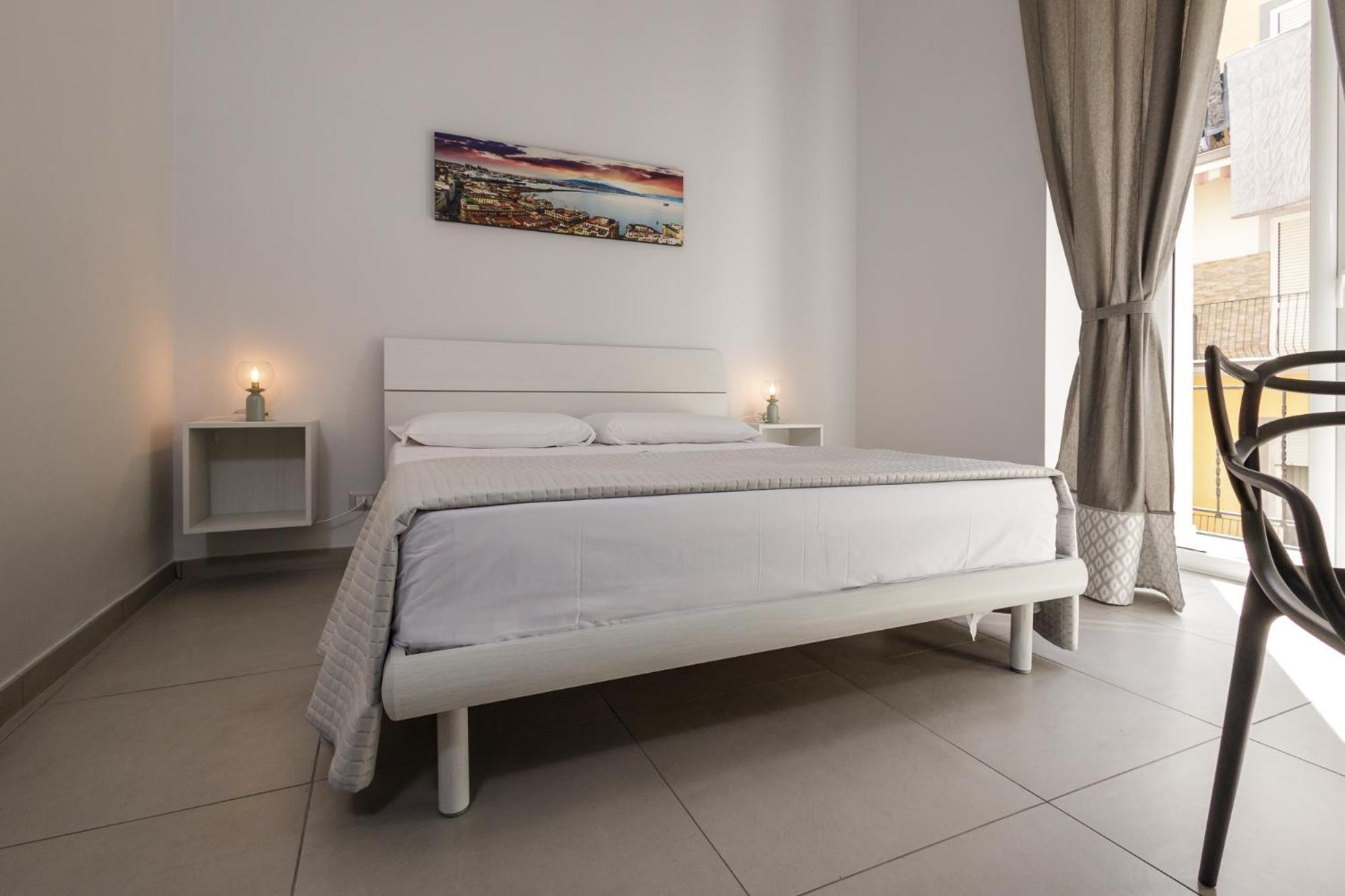 Hotel Caroline'S House à Naples Extérieur photo